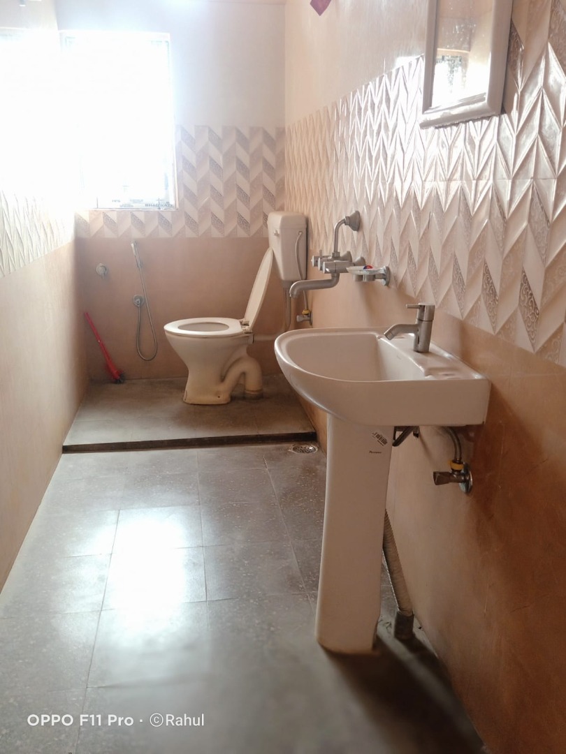 Unfurnished 3bhk in Hatigaon, Guwahati, Assam, India for Rent